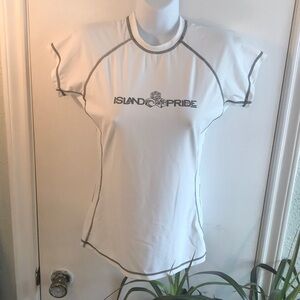 White Island Pride Rashguard SPF50